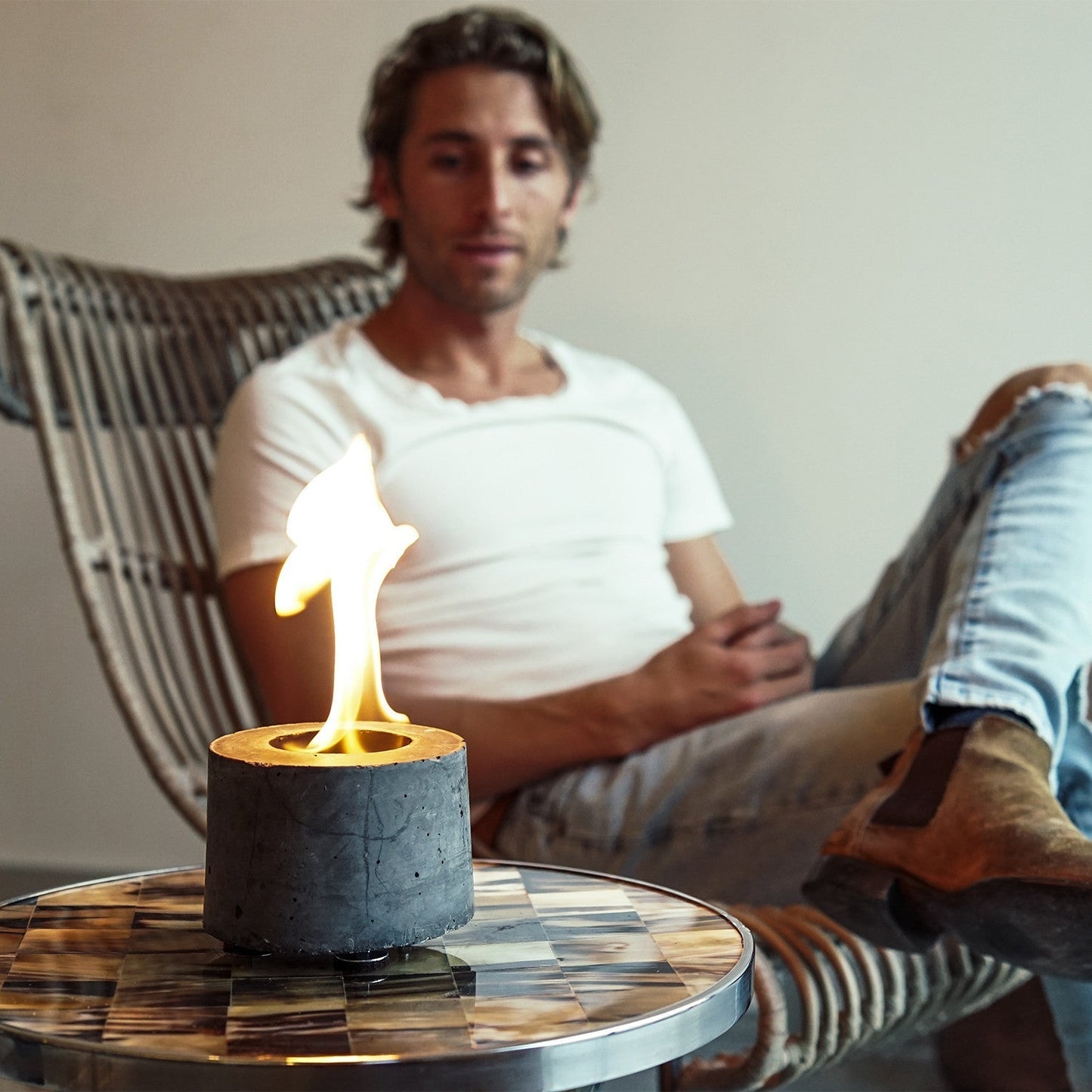 FLIKIR CONCRETE FIRE PIT