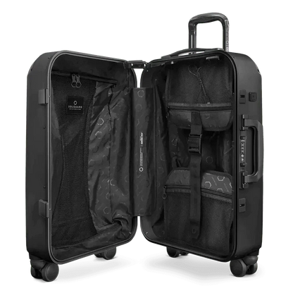 Solgaard Carry-On Closet