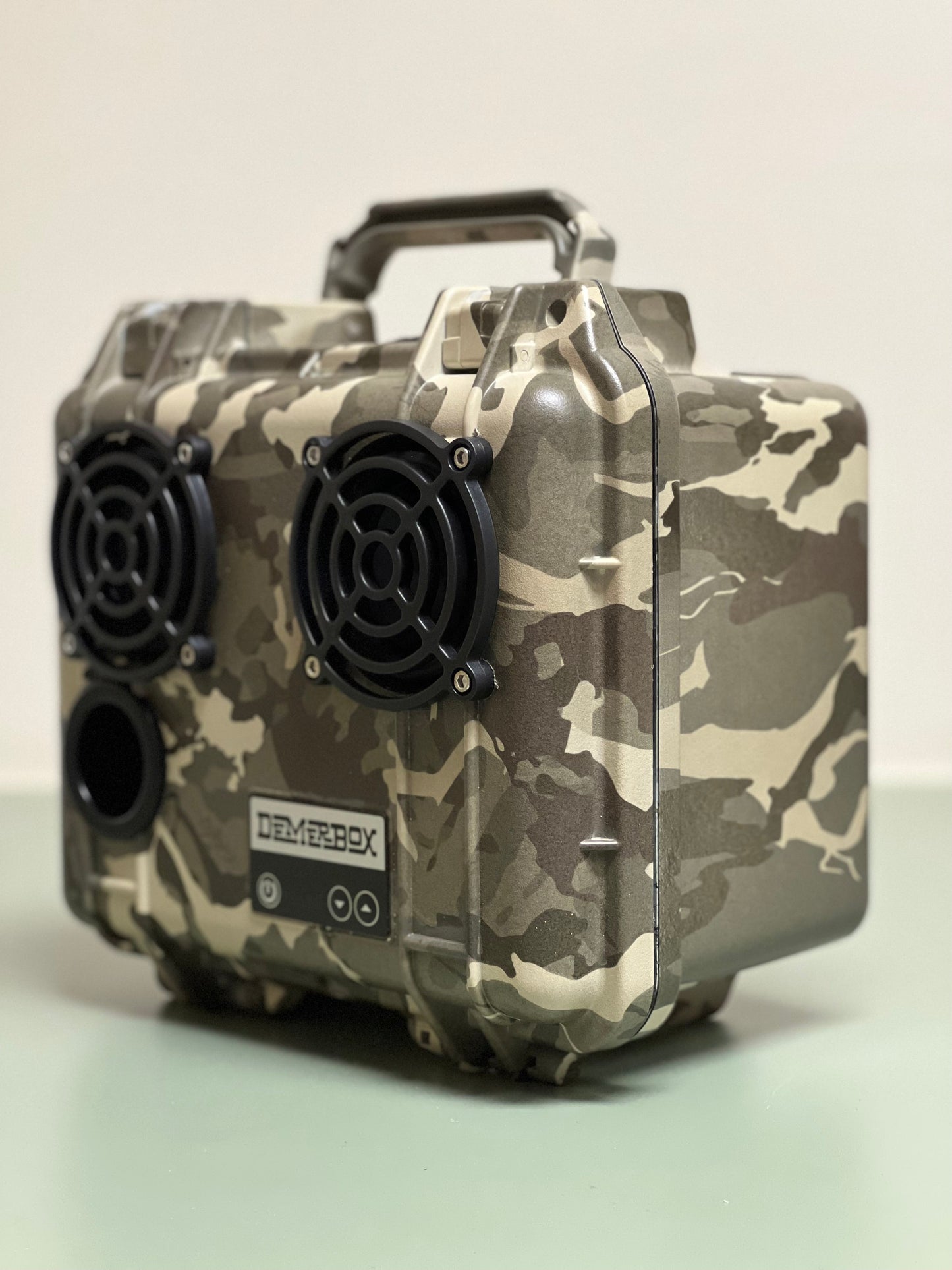 DEMERBOX DB2 PELICAN CASE SPEAKER