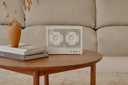 TRANSPARENT SPEAKER